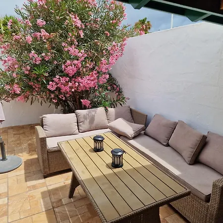 Casa Playa Chica Lanzarote * 푸에르토 델 카르멘